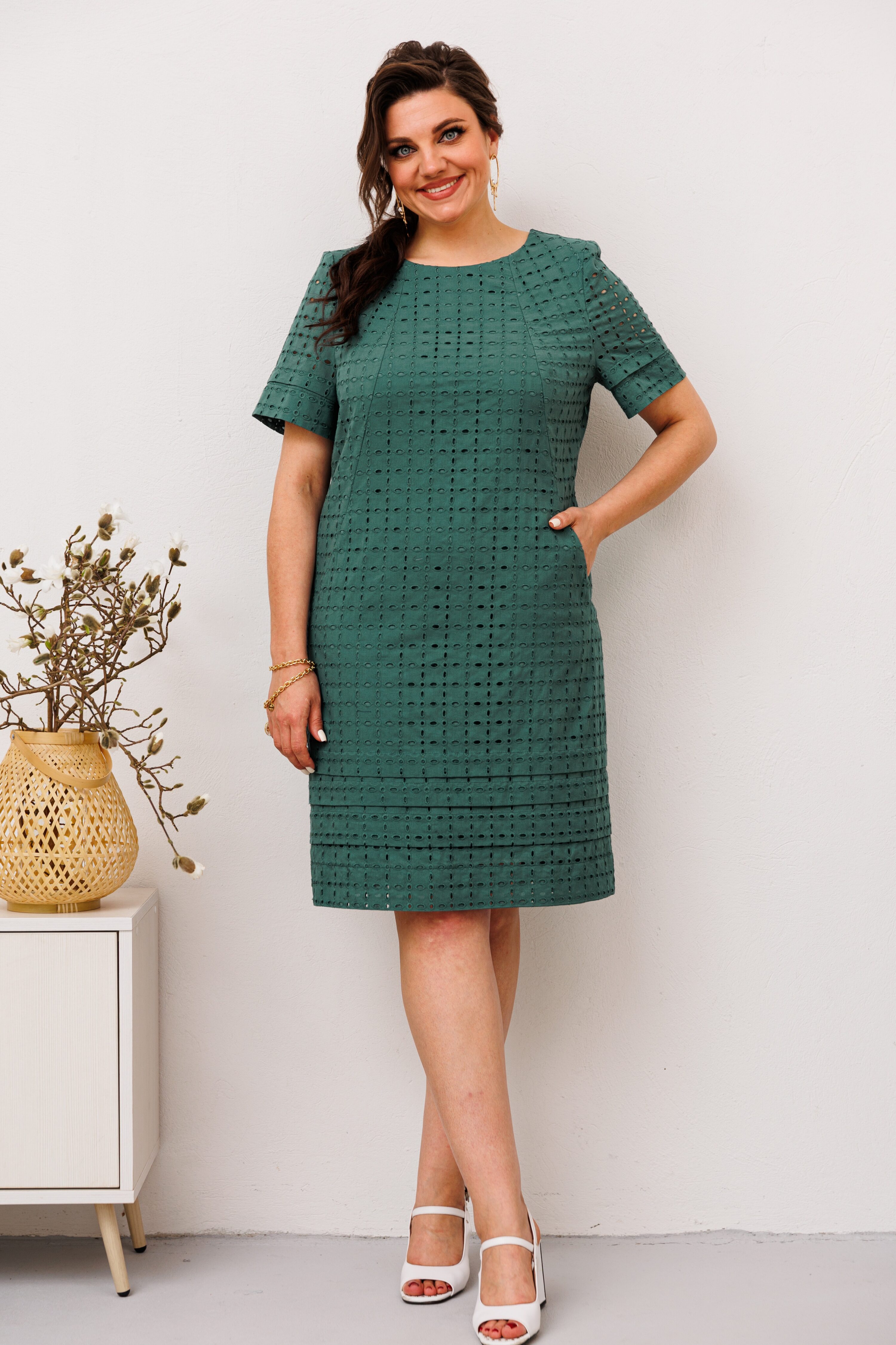 Купить платье Romanovich style 1-1948 зеленый шитьё хлопок